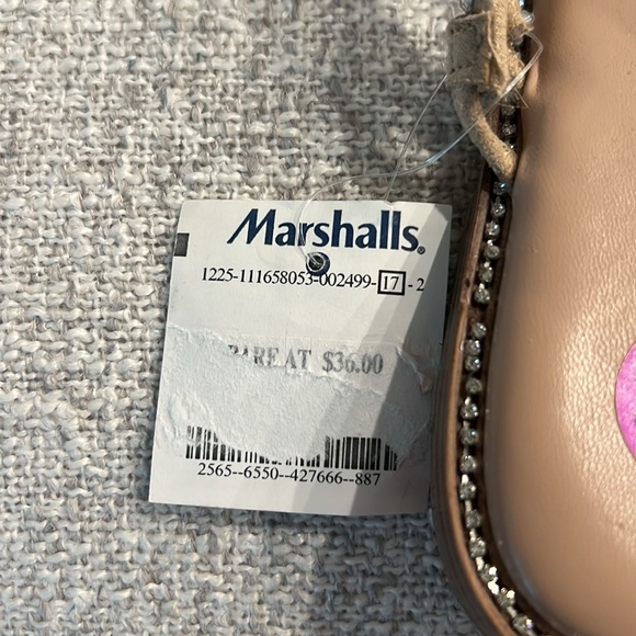 Cushionaire bling sandals NWT 8.5 - Picture 4 of 4